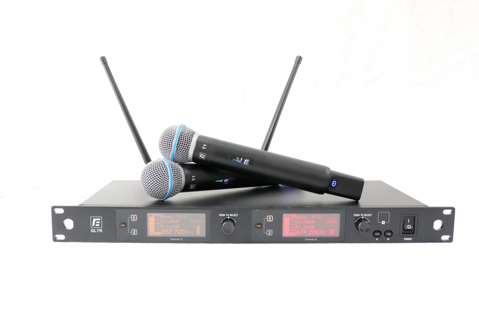 RFIntell QL7R/T1-A 651,800-683,400 МГц 2-канальная радиосистема с 2-мя ручными микрофонами в Барабинске